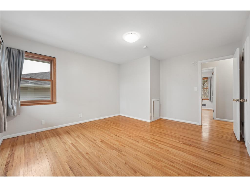 7115 W 23rd Street Saint Louis Park MN 55426 7046172 image11
