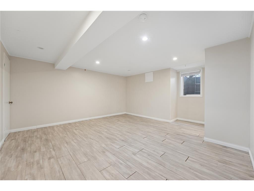 7115 W 23rd Street Saint Louis Park MN 55426 7046172 image16