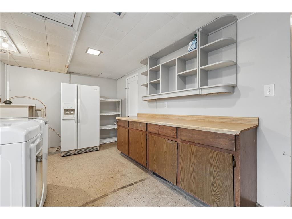 7115 W 23rd Street Saint Louis Park MN 55426 7046172 image26