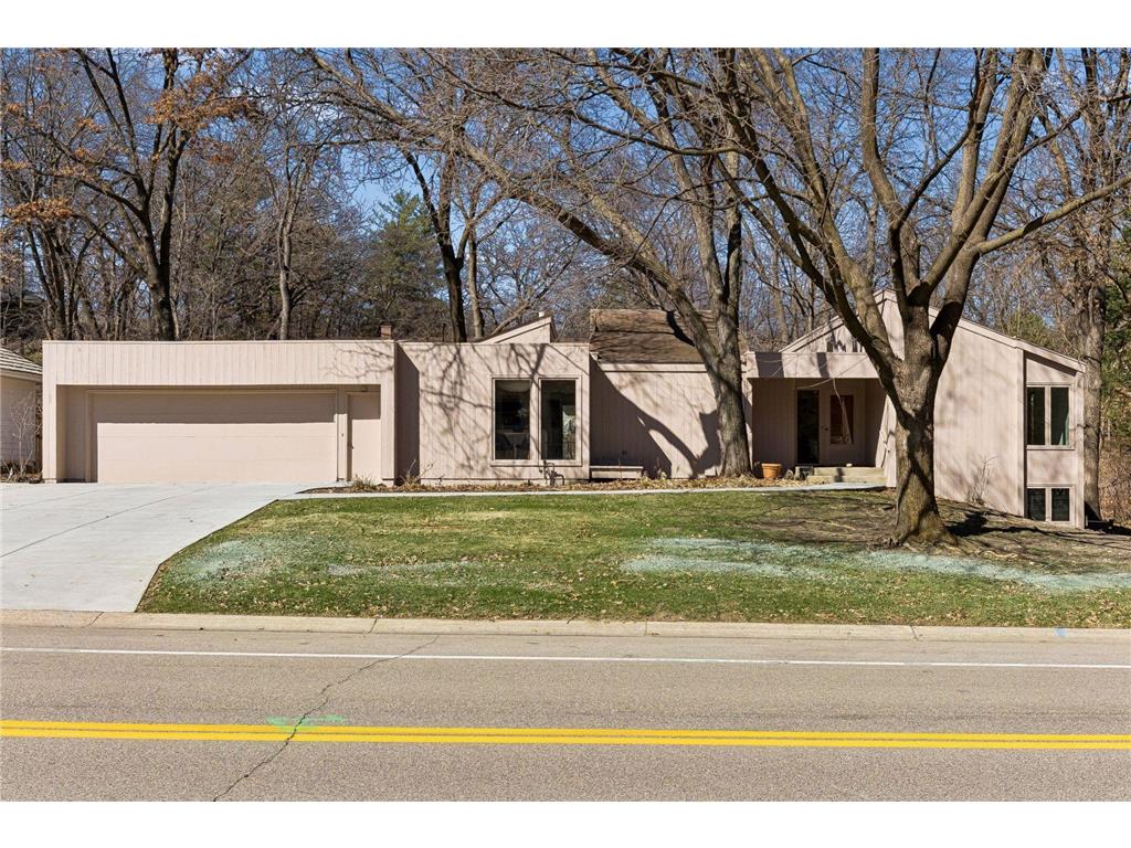 7117 Gleason Road Edina MN 55439 7009023 image1