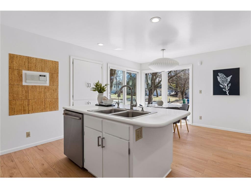 7117 Gleason Road Edina MN 55439 7009023 image15