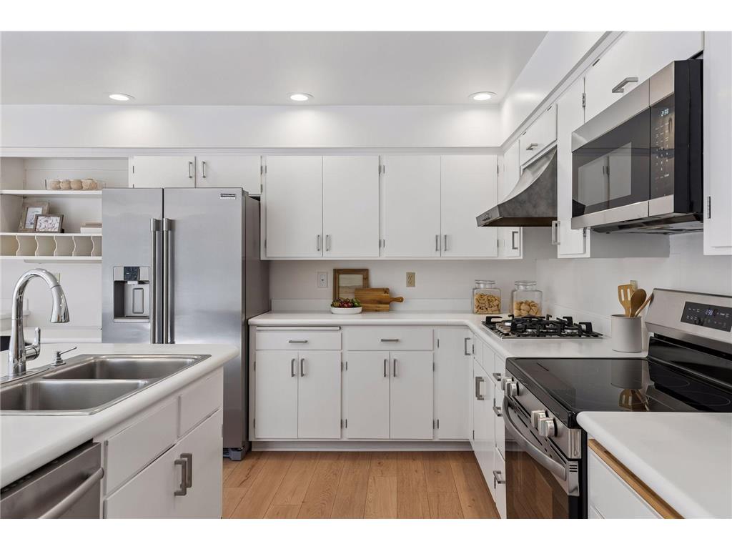 7117 Gleason Road Edina MN 55439 7009023 image16
