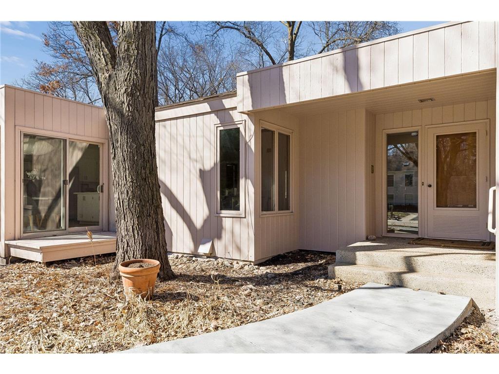 7117 Gleason Road Edina MN 55439 7009023 image2