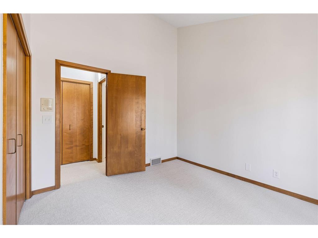 7117 Gleason Road Edina MN 55439 7009023 image34