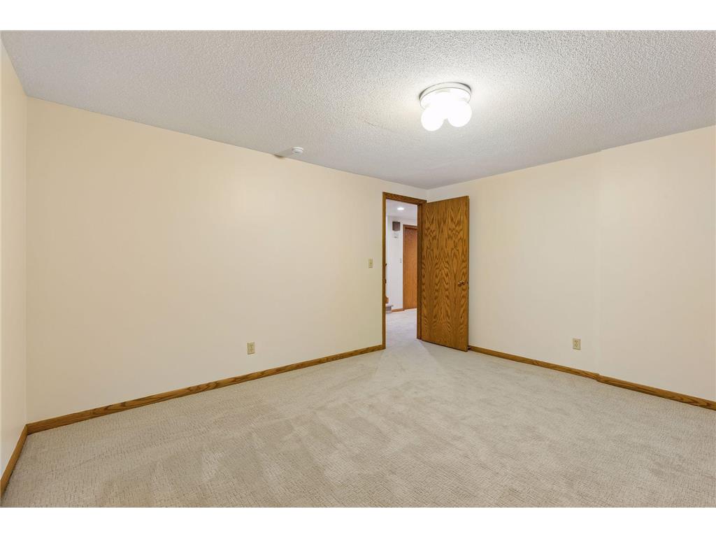7117 Gleason Road Edina MN 55439 7009023 image42