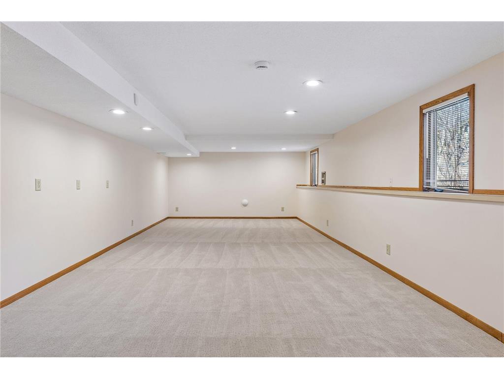 7117 Gleason Road Edina MN 55439 7009023 image47