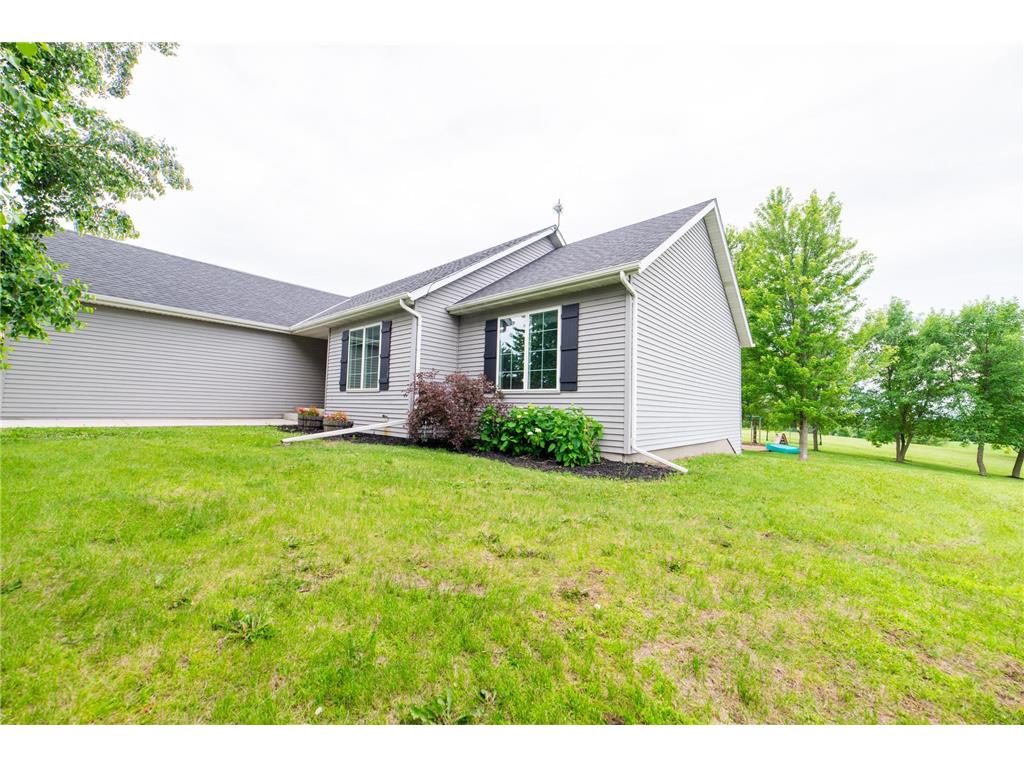 71187 240th Street Dassel MN 55325 7100479 image4
