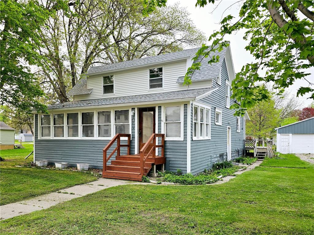 712 10th Avenue Clarkfield MN 56223 6372595 image1