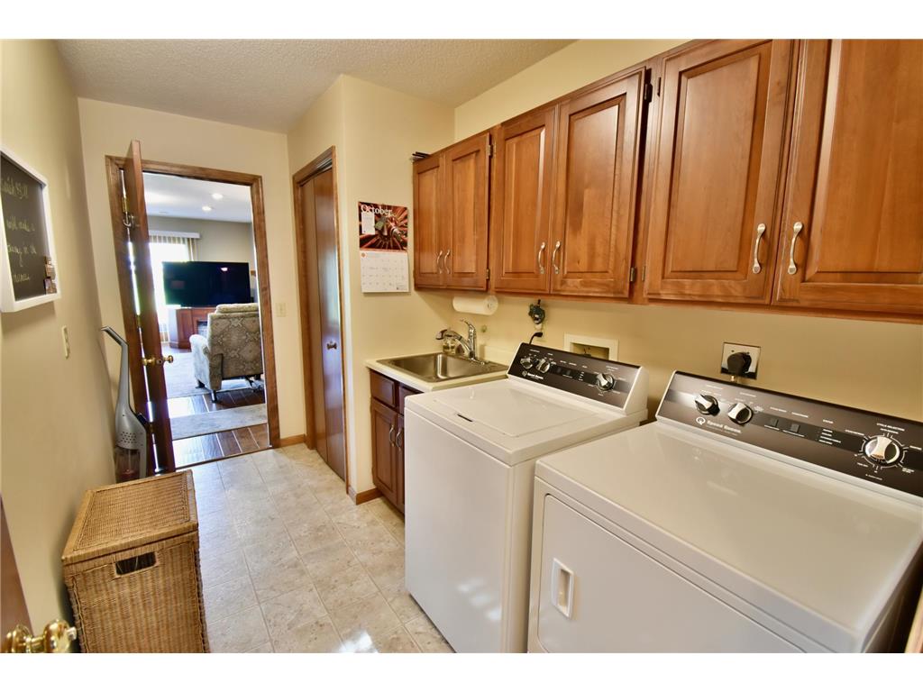 712 23rd Street SE Willmar MN 56201 6805328 image35