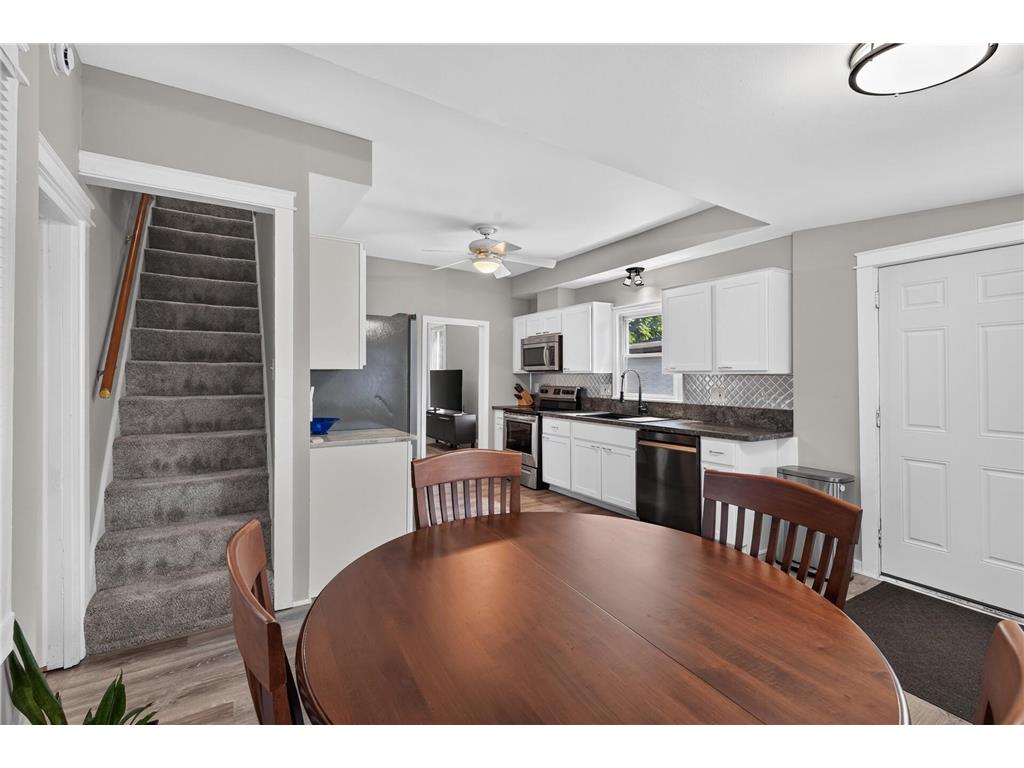 712 24th Avenue NE Minneapolis MN 55418 7095968 image17
