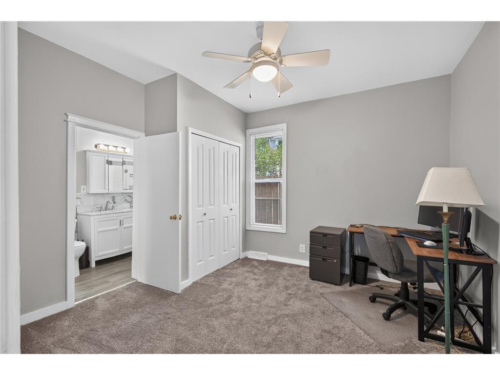 712 24th Avenue NE Minneapolis MN 55418 7095968 image19