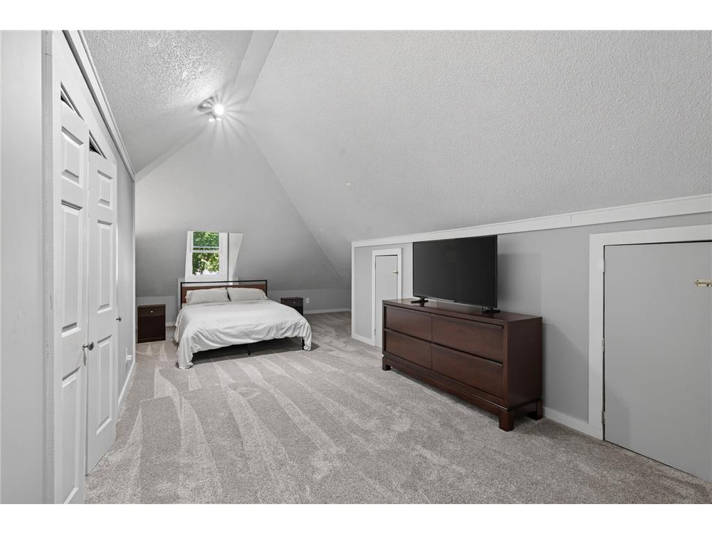 712 24th Avenue NE Minneapolis MN 55418 7095968 image25