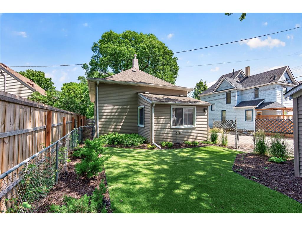712 24th Avenue NE Minneapolis MN 55418 7095968 image27