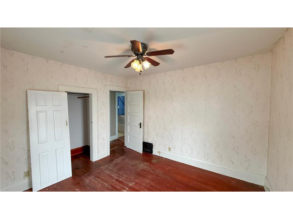 712 3rd Avenue Madison MN 56256 7044906 image21