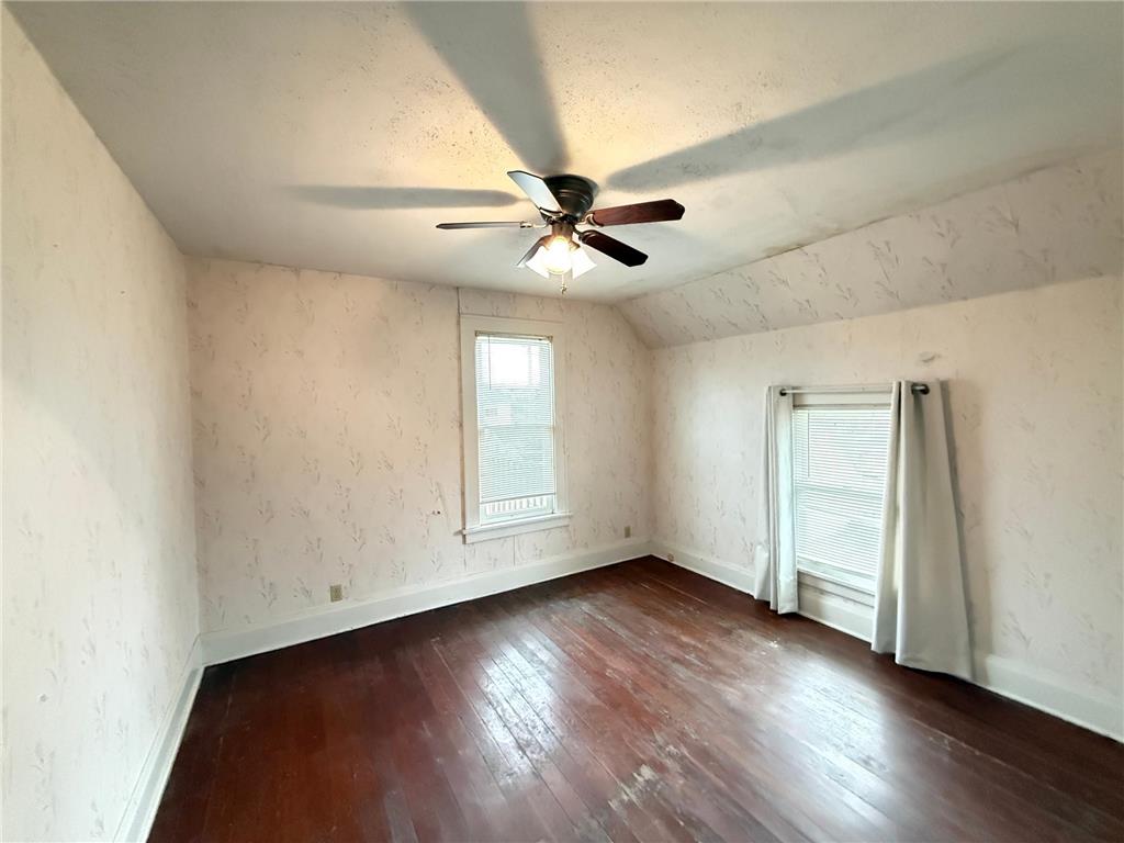 712 3rd Avenue Madison MN 56256 7044906 image24