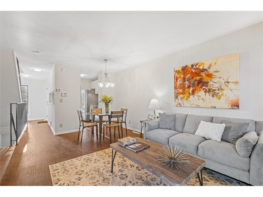 712 3rd Avenue SE Minneapolis MN 55414 6607872 image1