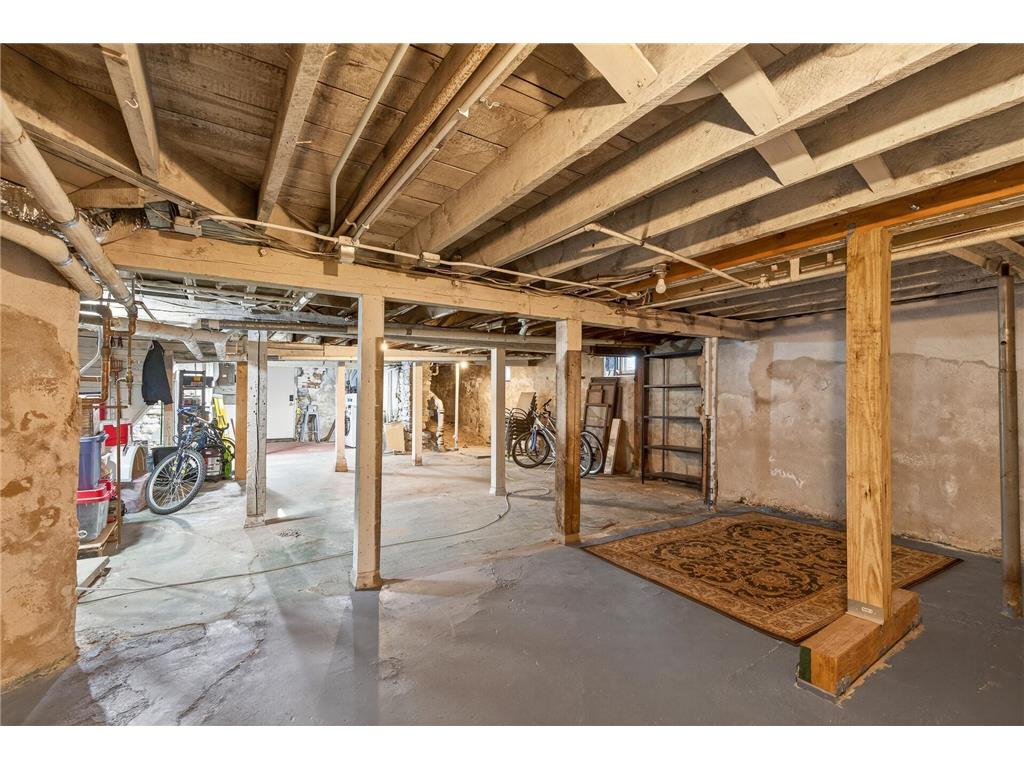 712 5th Street NE Minneapolis MN 55413 7025687 image36