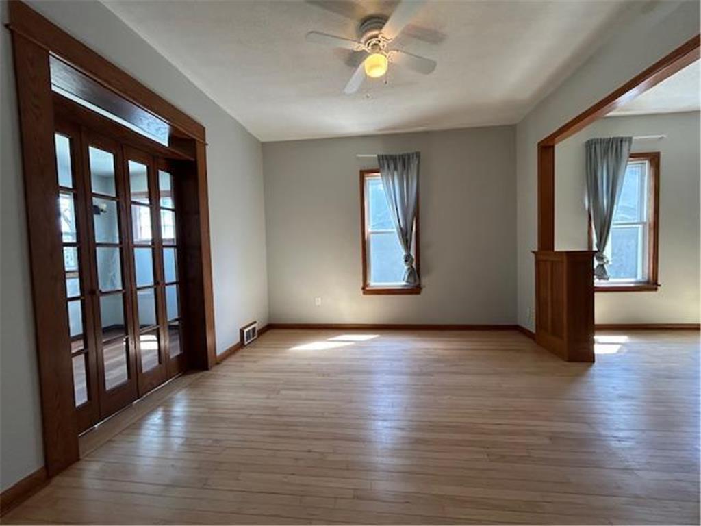 712 6th Street NE Minneapolis MN 55413 7061857 image16