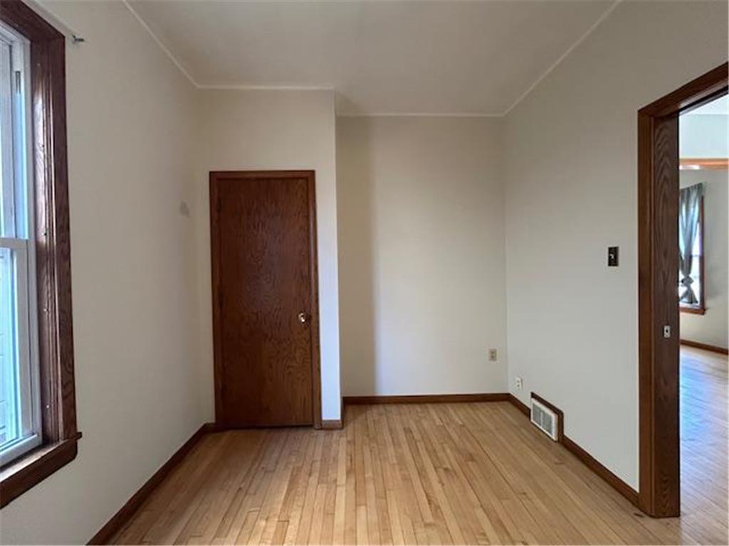 712 6th Street NE Minneapolis MN 55413 7061857 image23