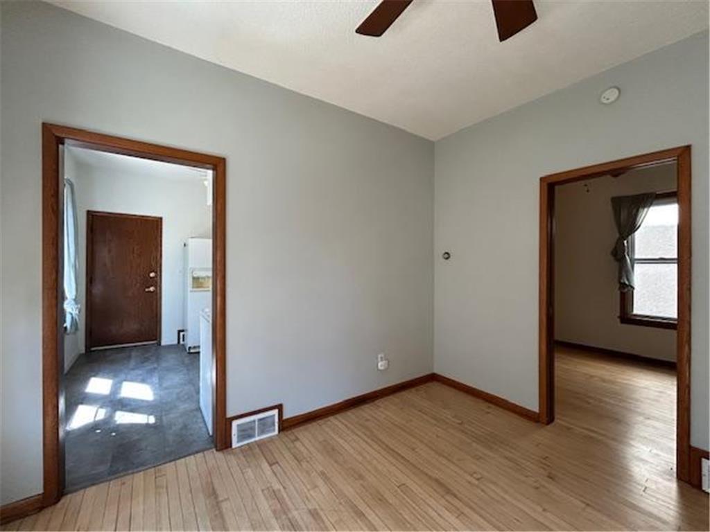 712 6th Street NE Minneapolis MN 55413 7061857 image24