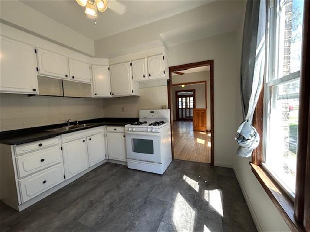 712 6th Street NE Minneapolis MN 55413 7061857 image32