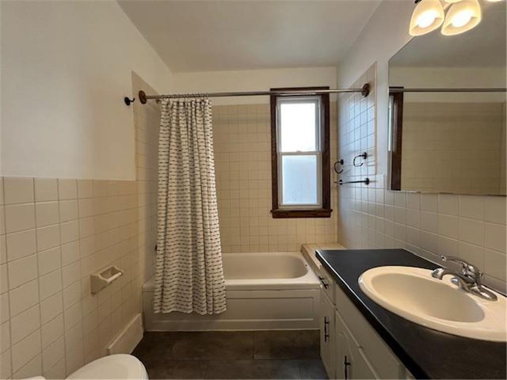712 6th Street NE Minneapolis MN 55413 7061857 image34