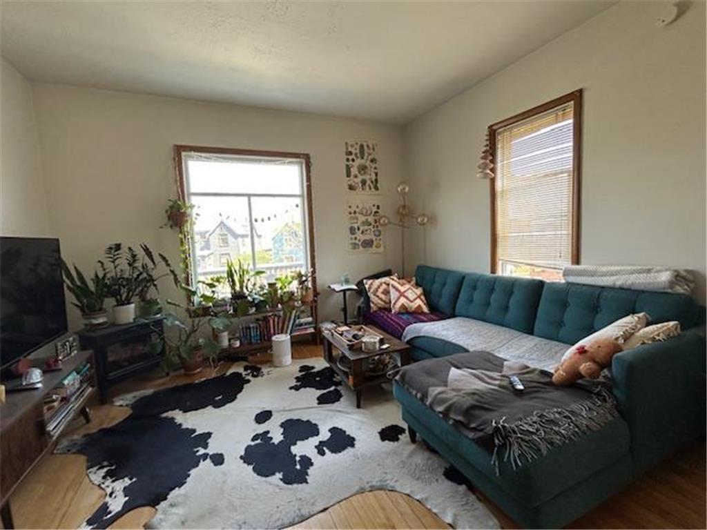 712 6th Street NE Minneapolis MN 55413 7061857 image37