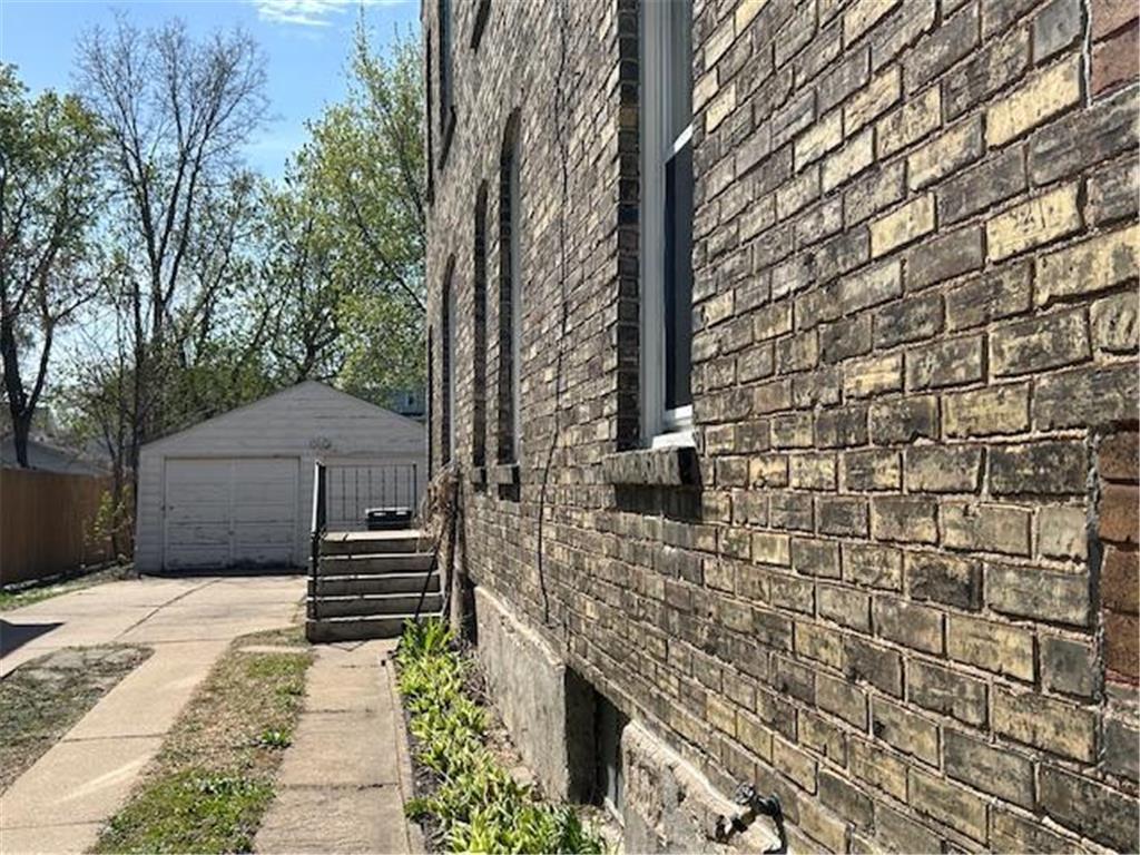 712 6th Street NE Minneapolis MN 55413 7061857 image4