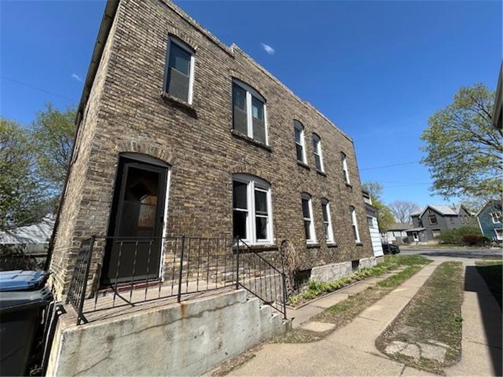 712 6th Street NE Minneapolis MN 55413 7061857 image5