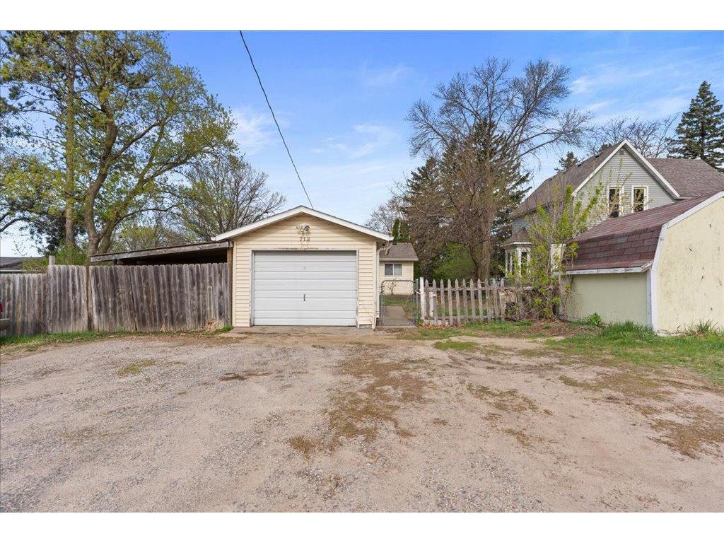 712 8th Street NE Little Falls MN 56345 7057398 image28