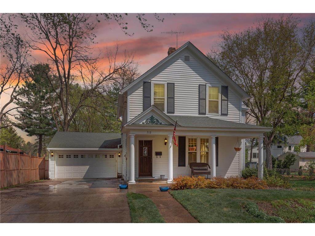 712 Anderson Street W, Stillwater, MN 55082 MLS 6438875 Edina Realty