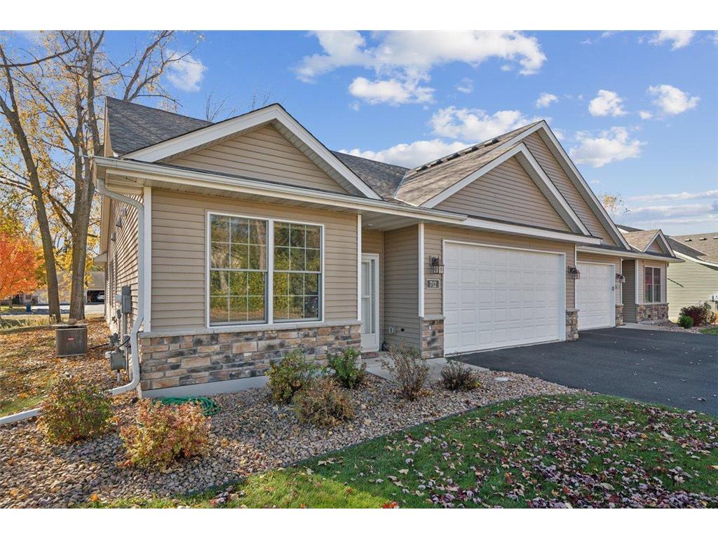 712 Bibeau Court Vadnais Heights MN 55127 6621793 image1