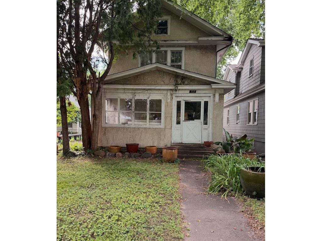 712 Cedar Lake Road S Minneapolis MN 55405 6792760 image1