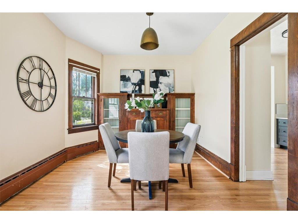 712 Cedar Lake Road S Minneapolis MN 55405 7103330 image6