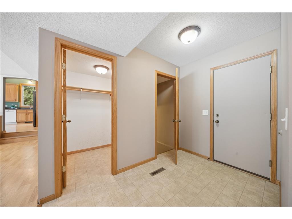 712 Churchill Drive SE Owatonna MN 55060 6812536 image37