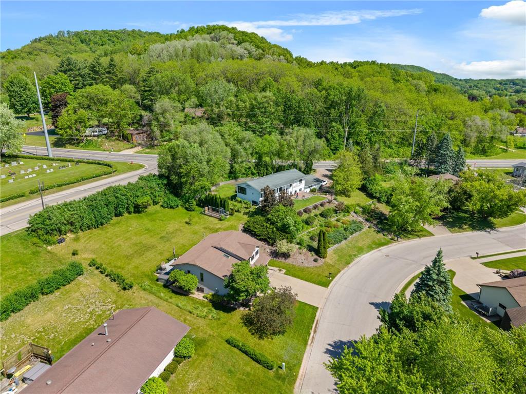 712 Juniper Street La Crescent MN 55947 7081744 image22