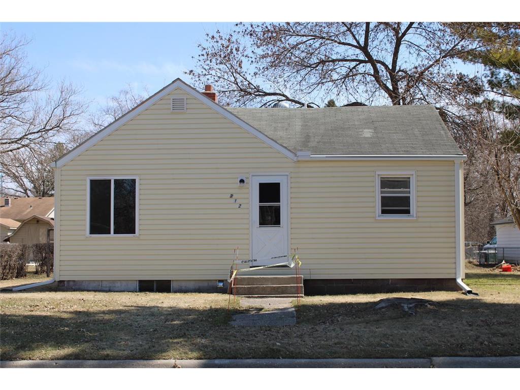 712 Kendall Avenue S Thief River Falls MN 56701 6714843 image1