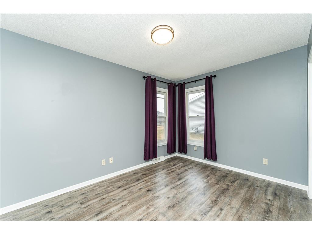 712 Memorial Drive Spring Valley MN 55975 7000052 image10