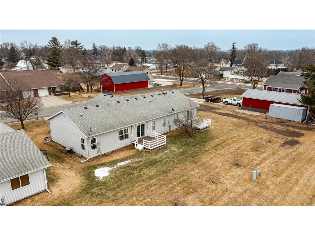 712 Memorial Drive Spring Valley MN 55975 7000052 image26