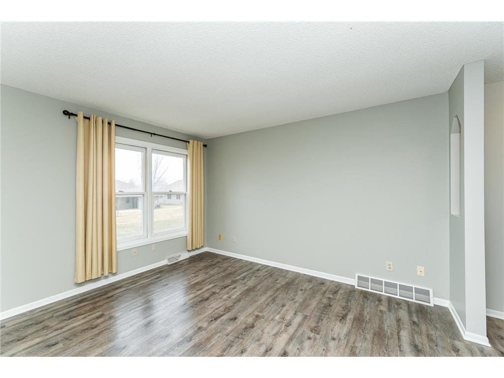 712 Memorial Drive Spring Valley MN 55975 7000052 image8