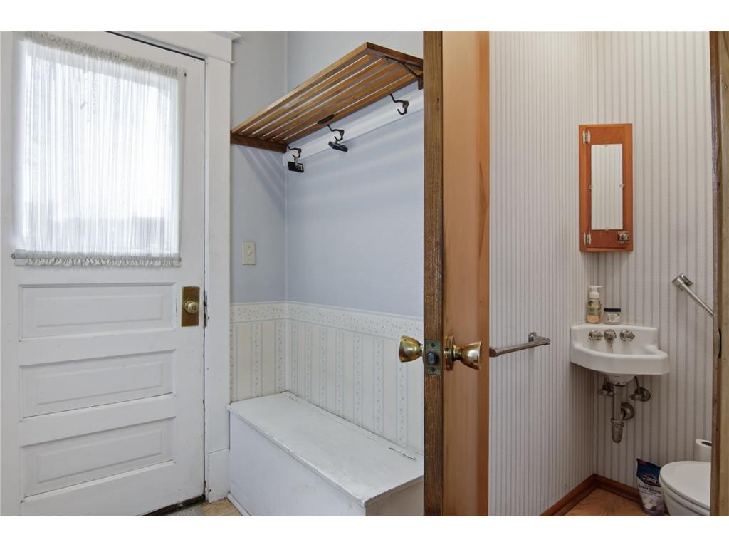 712 N Bridge Street Chippewa Falls WI 54729 7077366 image29