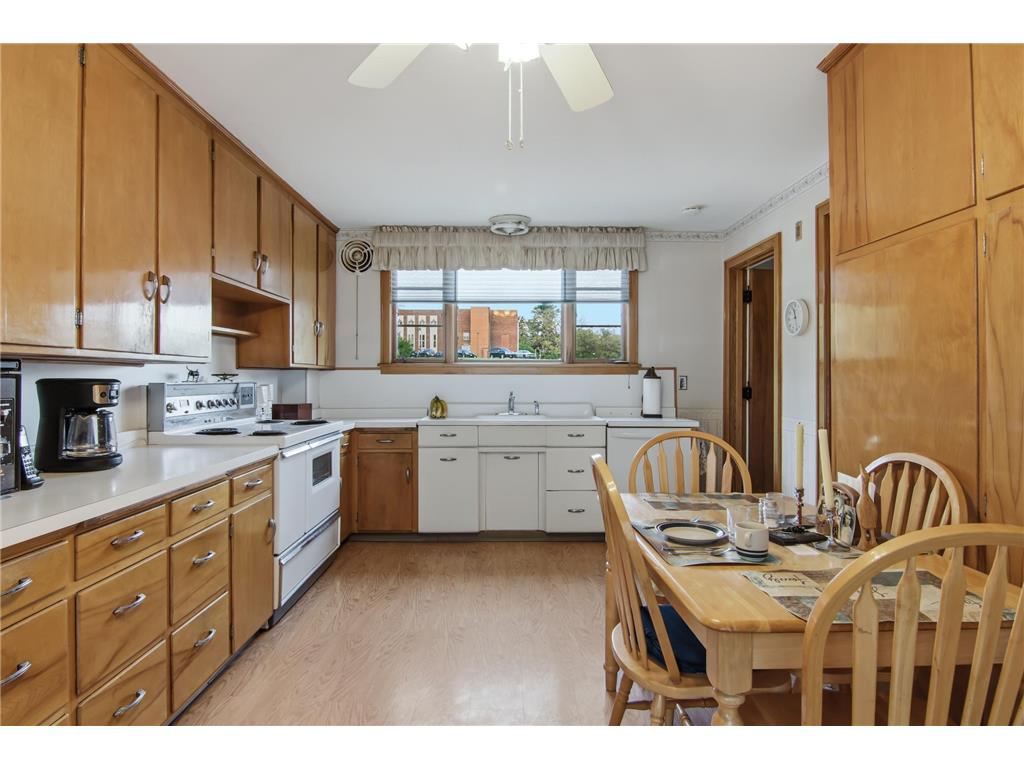 712 N Bridge Street Chippewa Falls WI 54729 7077366 image8