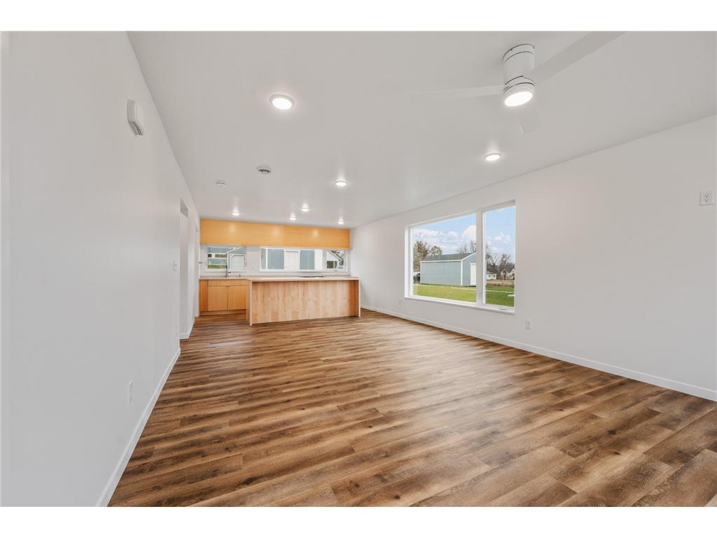 712 NW 8th Avenue Grand Rapids MN 55744 6750022 image5