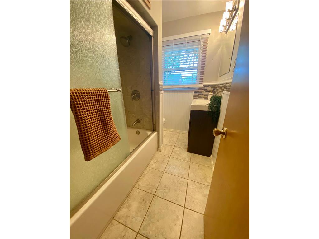 712 S 11th Street Montevideo MN 56265 6786846 image9