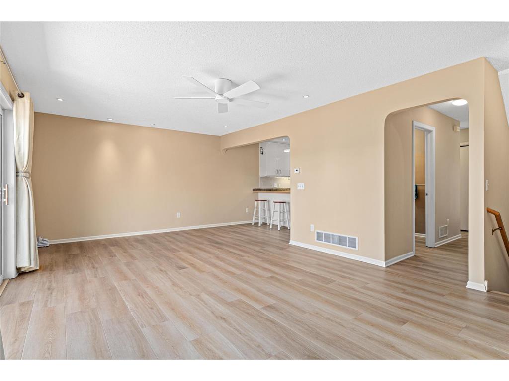 712 Stewart Avenue Saint Paul MN 55102 7066530 image12