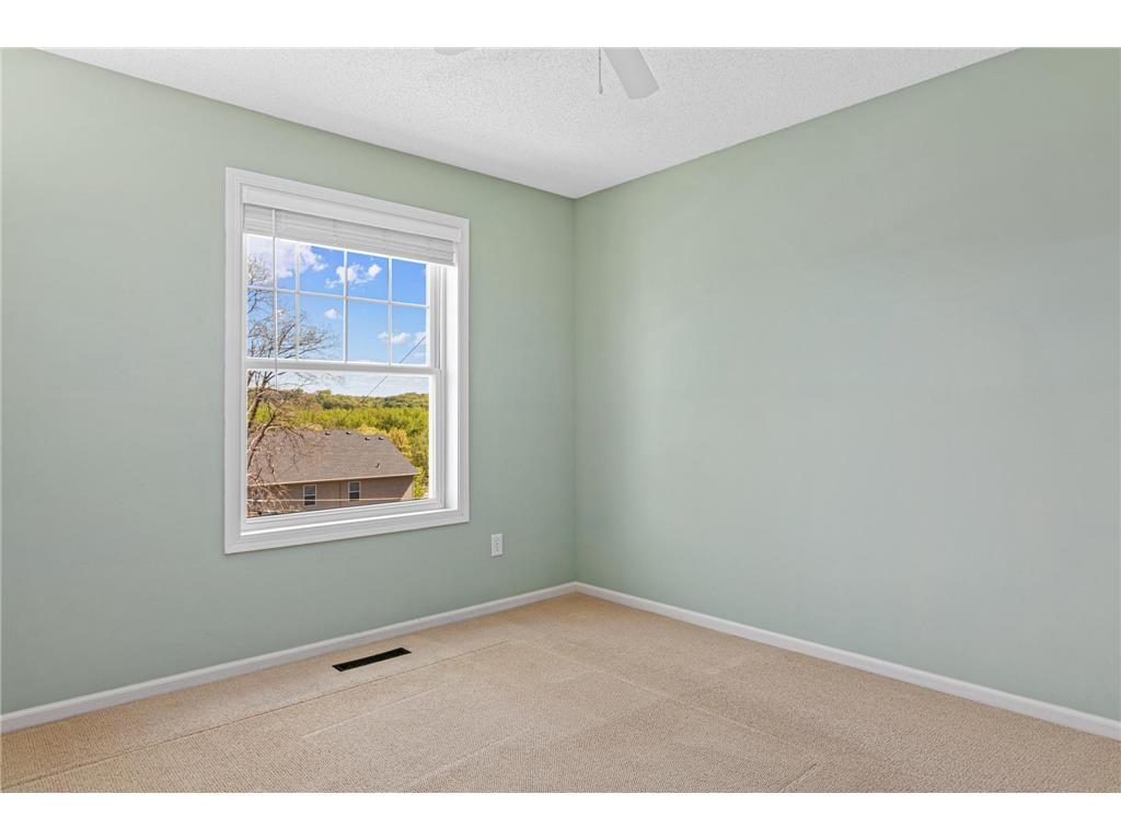 712 Stewart Avenue Saint Paul MN 55102 7066530 image13