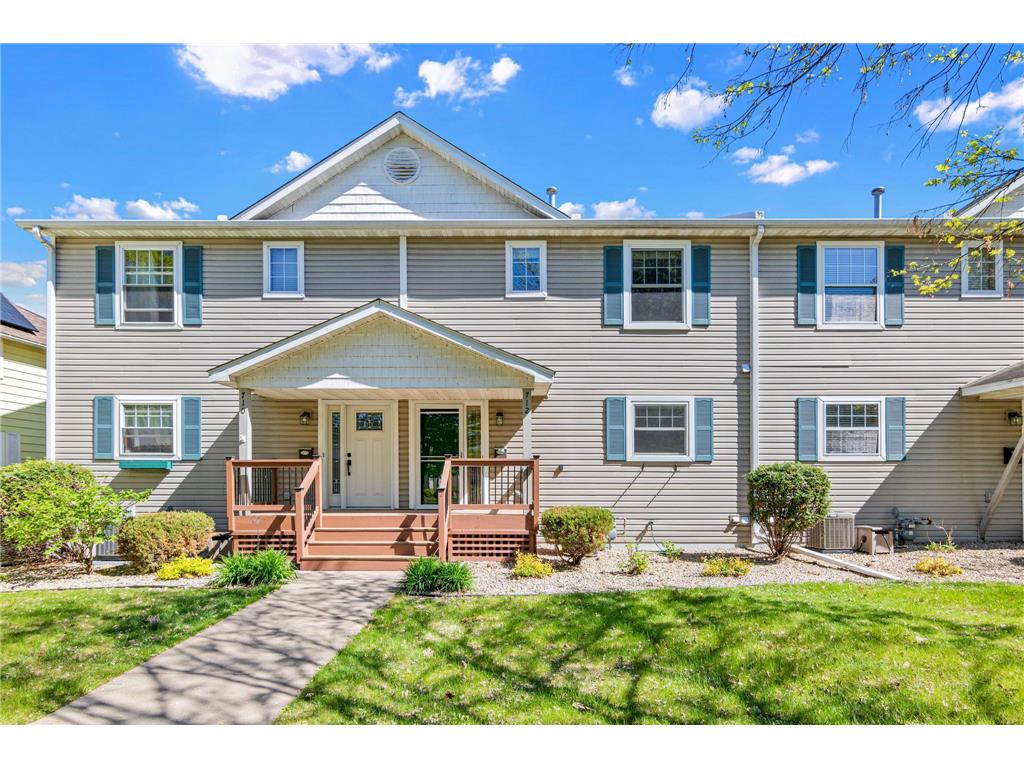 712 Stewart Avenue Saint Paul MN 55102 7066530 image2