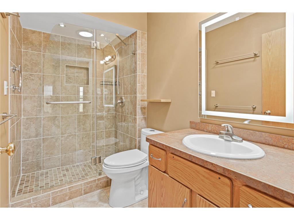 712 Stewart Avenue Saint Paul MN 55102 7066530 image20