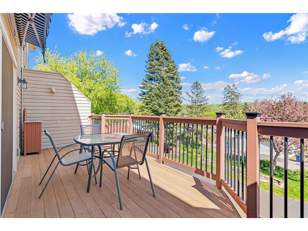 712 Stewart Avenue Saint Paul MN 55102 7066530 image3
