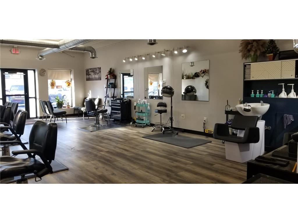 712 University Avenue W Saint Paul MN 55104 6497794 image1